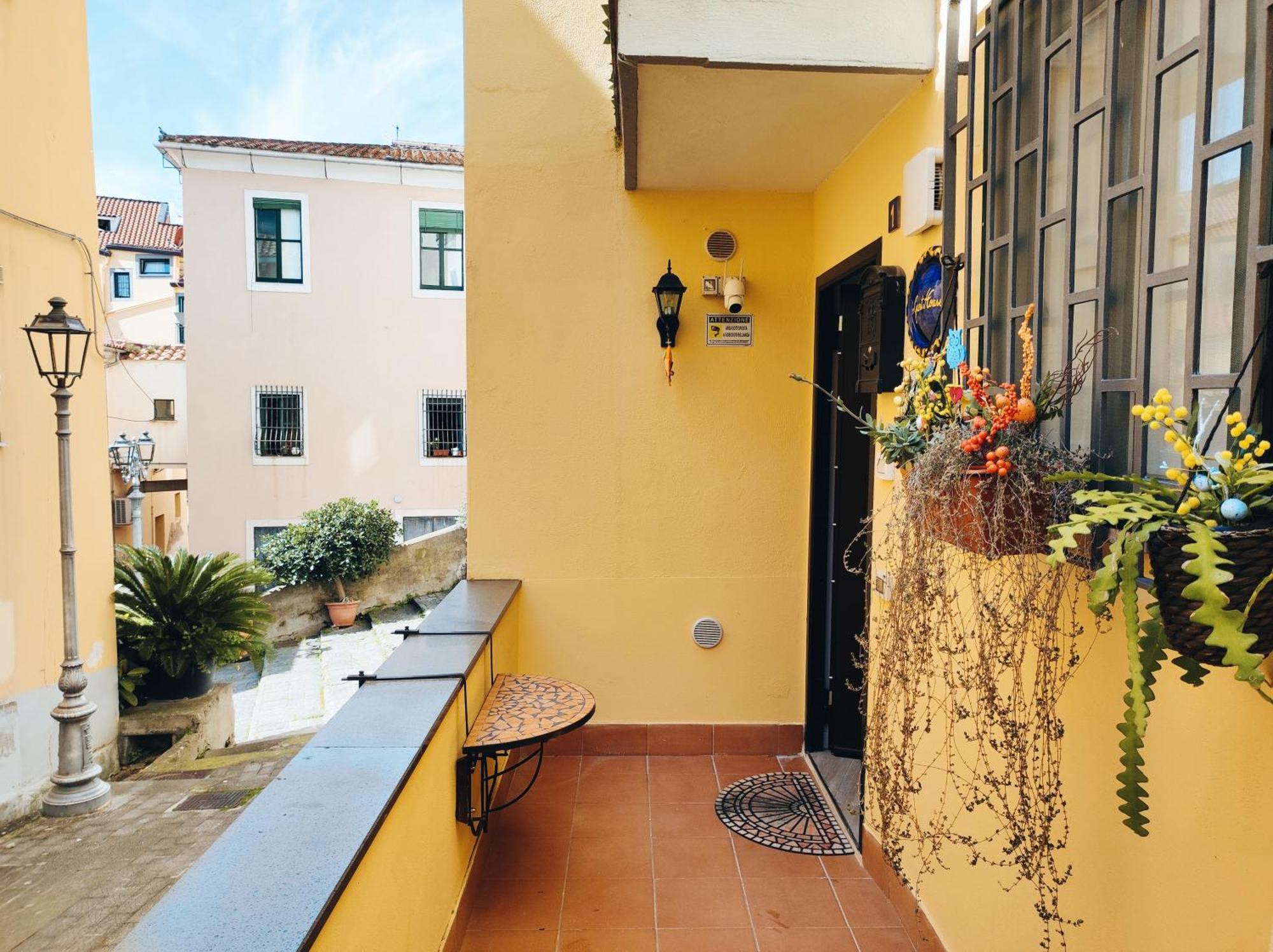 شقة Smart House Ingresso Indipendente- Amalfi Coast ساليرنو المظهر الخارجي الصورة